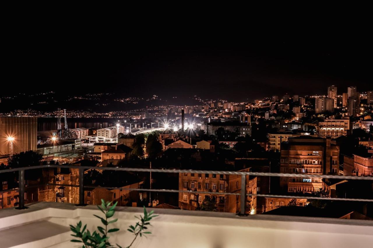 105M2 Penthouse Sea View Rijeka With Free Garage Parking公寓 外观 照片